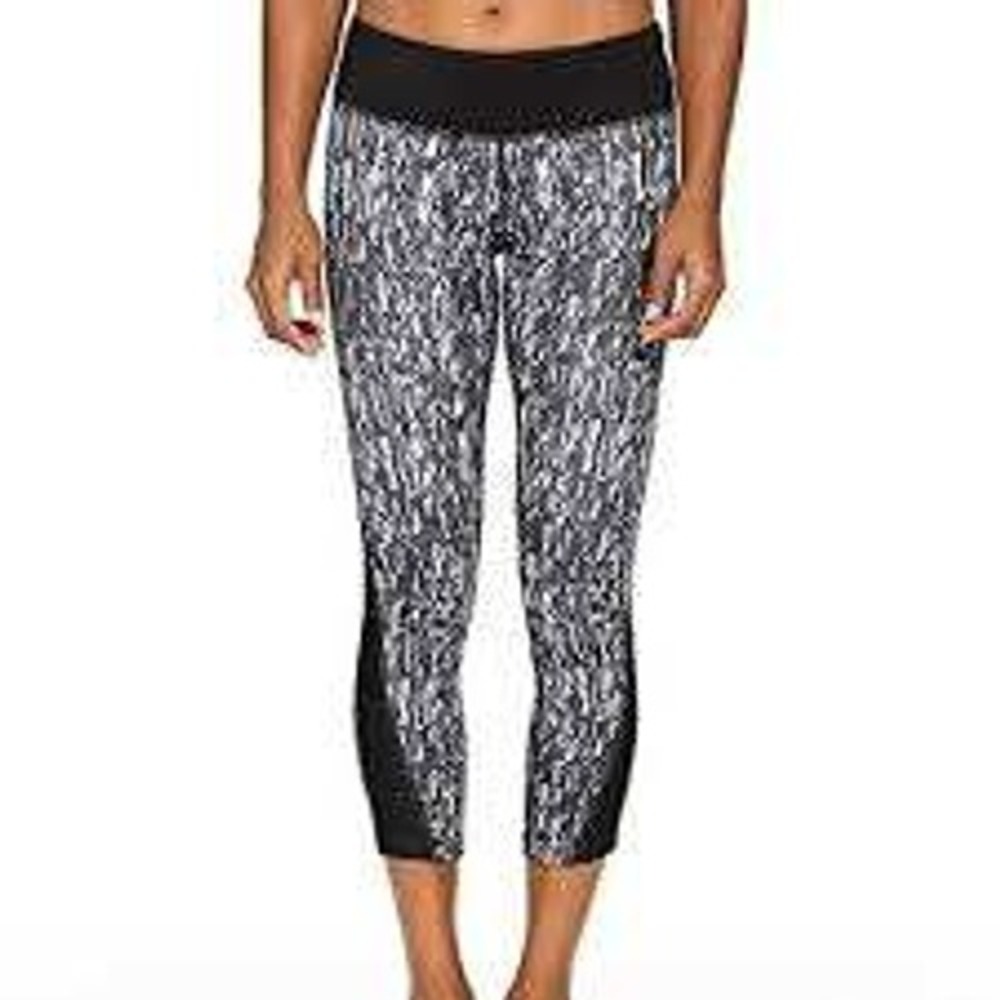 Nike Dri-FIT Running Leggings Womens‎ Small Black White Abstract Mesh Crop